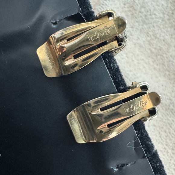 Vintage Judy Lee AB Pearl & Gold Clip-On Earrings - Picture 3 of 11